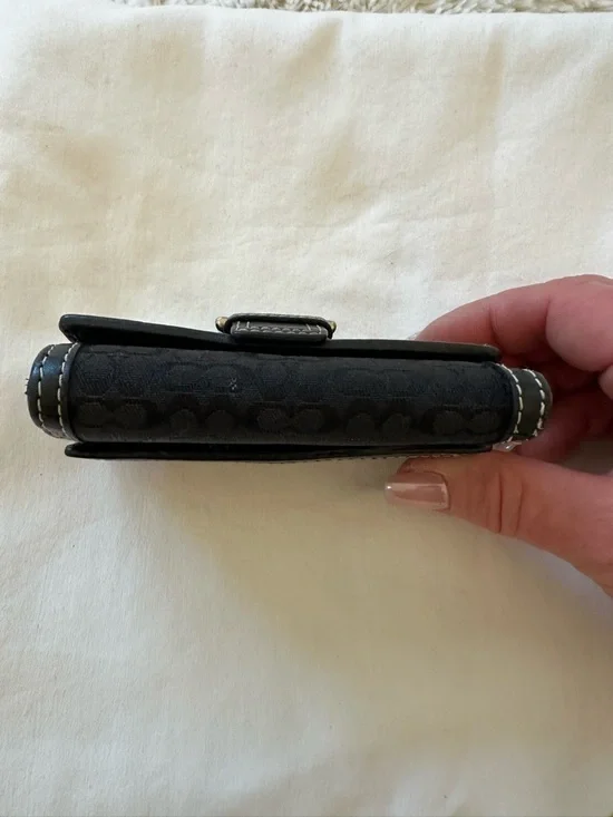 Coach Soho Black Signature Mini Trifold Canvas Wallet - Picture 9 of 9
